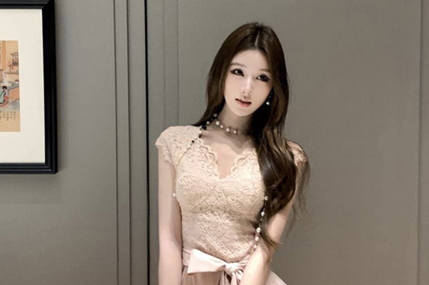 Cap-Sleeve V-Neck Lace Panel Tie Waist Mesh High Low A-Line Dress / Crew Neck Button-Up Tweed Crop Jacket / Set