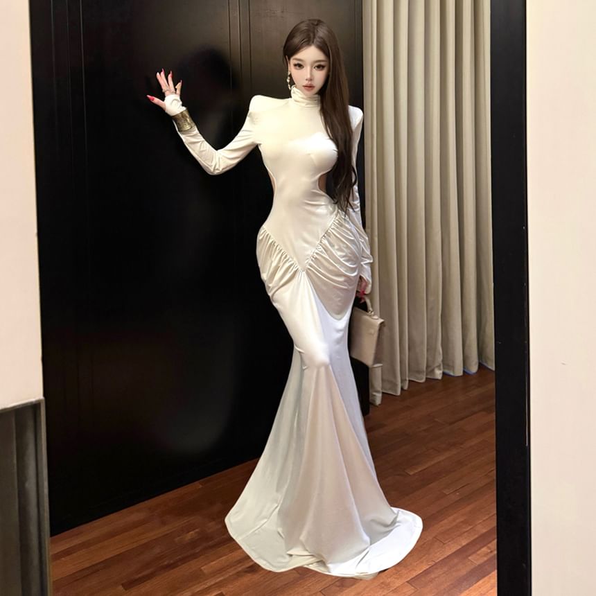 Long-Sleeve Mock Neck Plain Maxi Triumph Dress