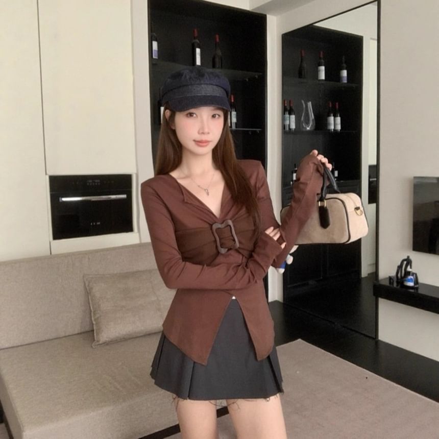 Plain Notch Neck Buckled Slit Slim Fit Long-Sleeve T-Shirt