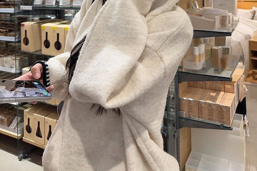Contrast Trim Half-Zip Hooded Sweater