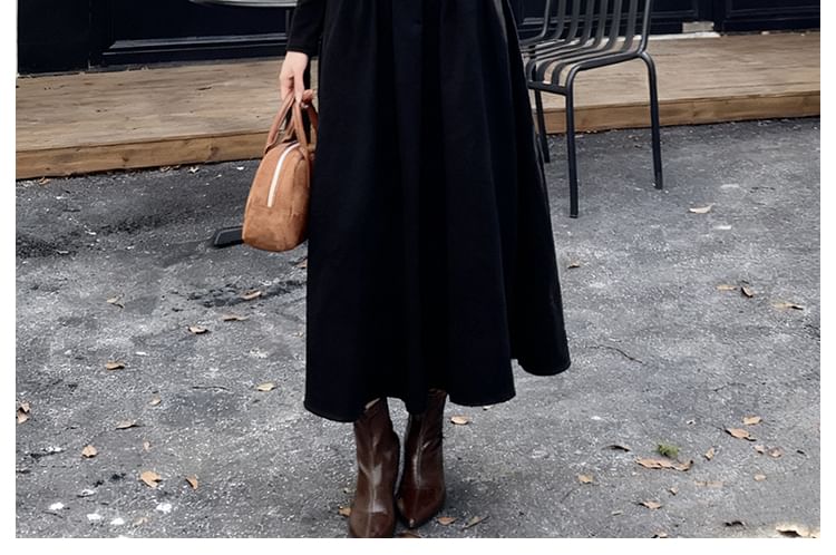 Long Sleeve V-Neck Belted Panel Maxi A-Line Dress