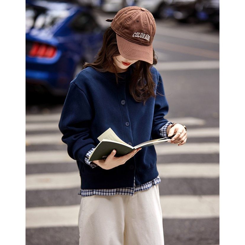 Crewneck Plaid Trim Cardigan