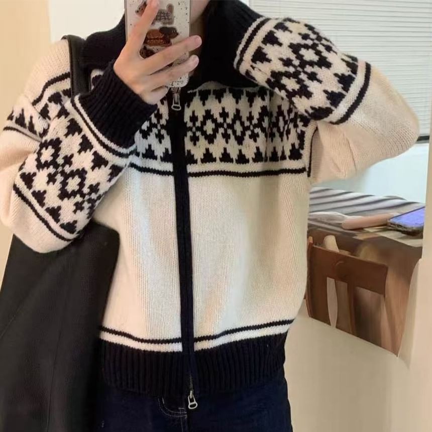 Jacquard Zip-Up Cardigan