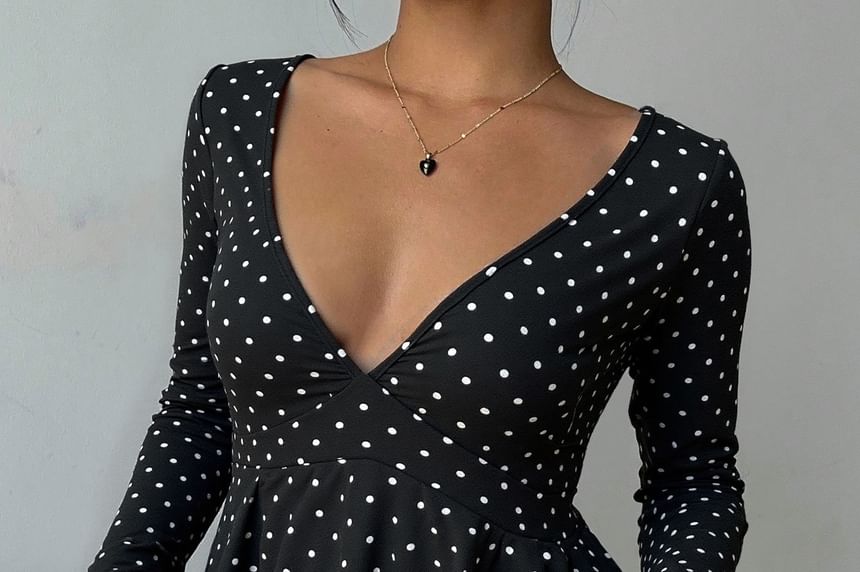 Polka Dot Peplum Crop Top with V-Neck & Long Sleeves