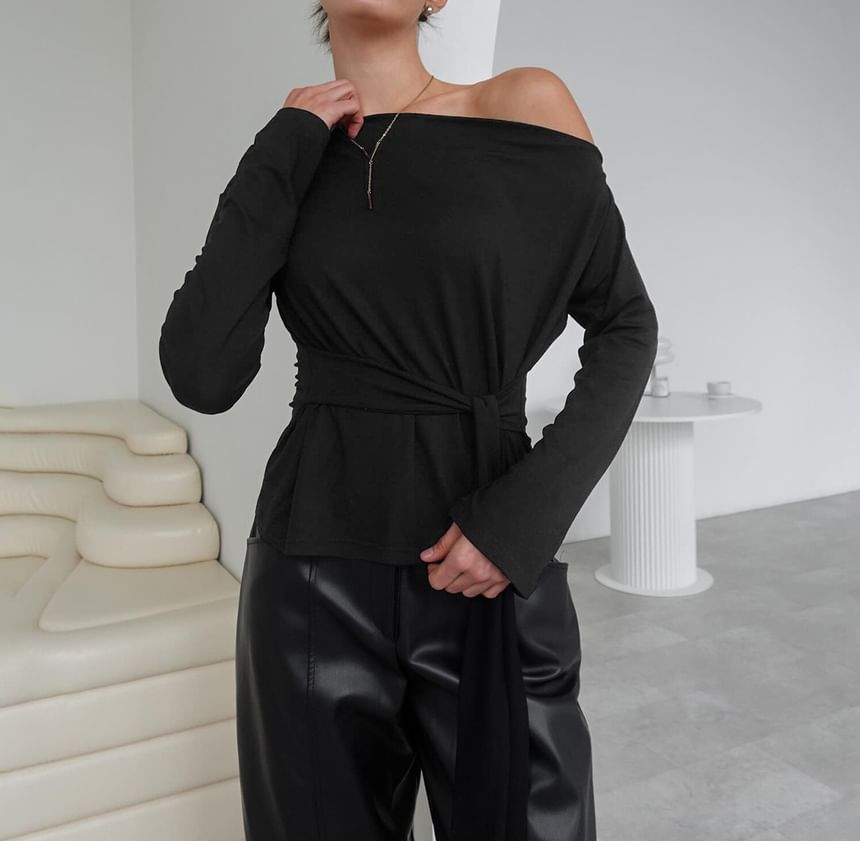 Off-Shoulder Plain Tie-Waist T-Shirt with Long Sleeves