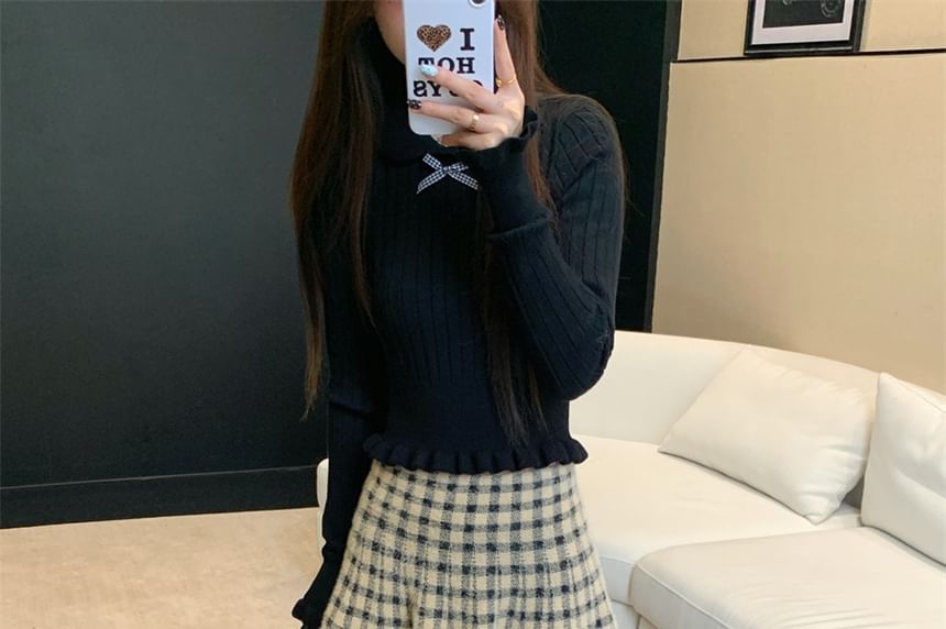 Knit Top and Plaid Maxi A-Line Skirt Long-Sleeve