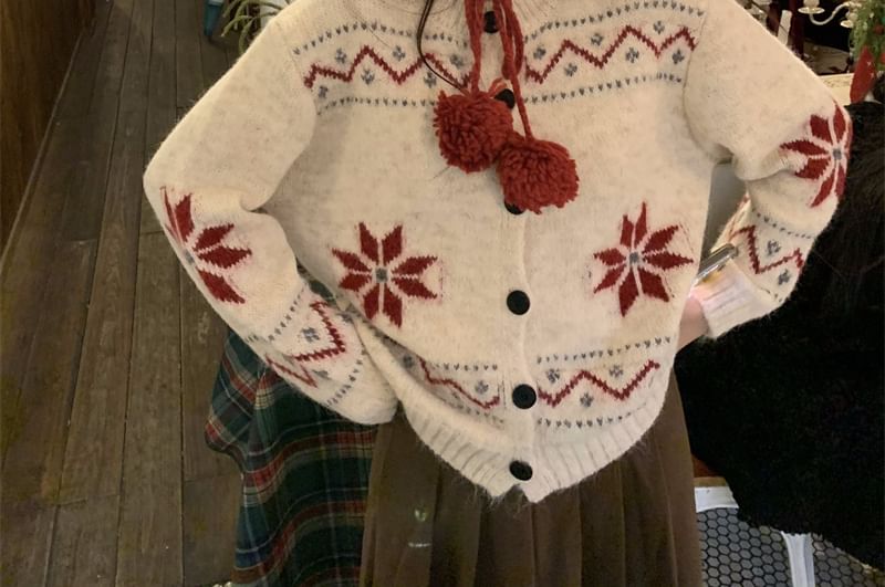 Crewneck Jacquard Button-Up Cardigan