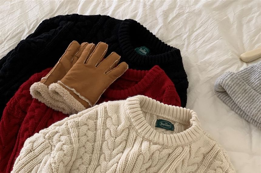 Cable Knit Crew Neck Pullover Sweater