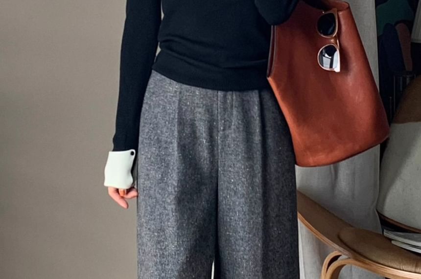 Two-Tone Ribbed Knit Collared Top with Long Sleeves