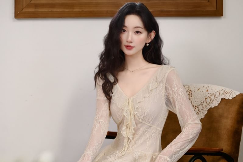 Long Sleeve V-Neck Plain Ruffle Tiered Lace Maxi A-Line Dress