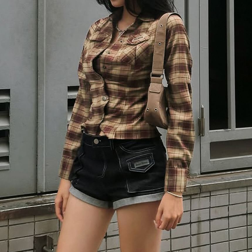 Tailored Plaid Long-Sleeve Button-Up Shirt