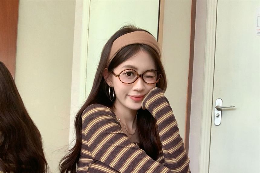 Striped Scoop Neck Fitted Long-Sleeve Tee