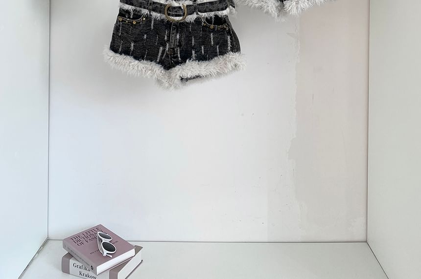 Mid Rise Fluffy Trim Denim Shorts