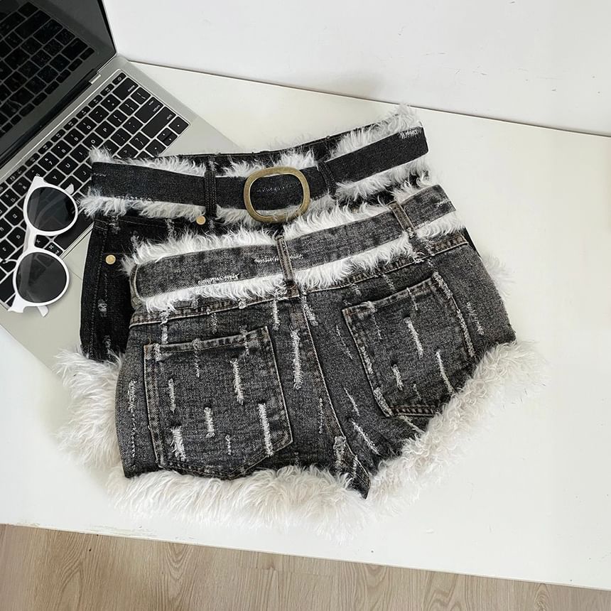 Mid Rise Fluffy Trim Denim Shorts