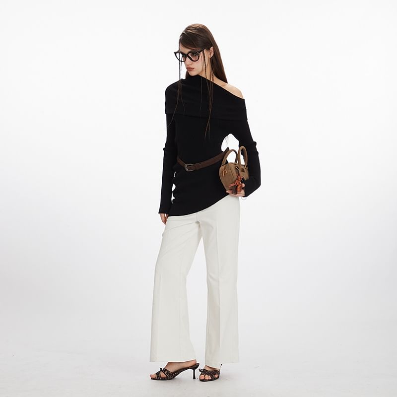 Asymmetric Hem Off-Shoulder Fitted Knit Top