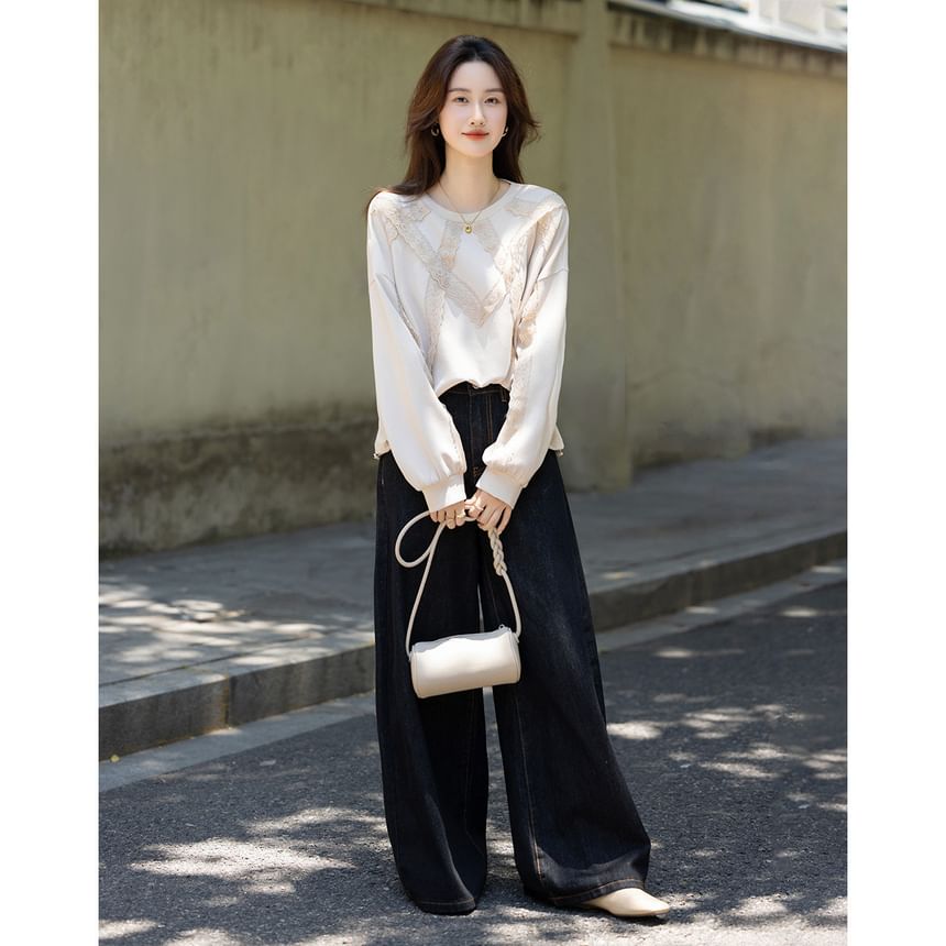 Lace Panel Crew Neck Pullover Sweatshirt