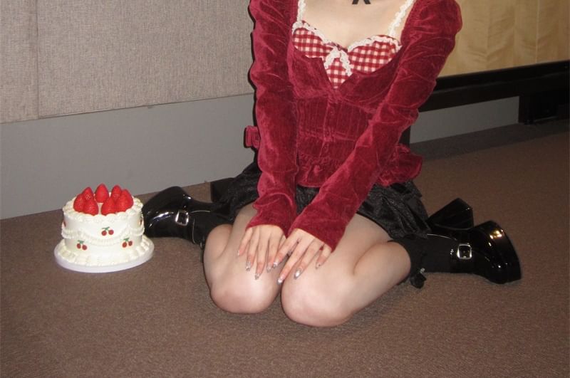 Set: Gingham Lace Camisole and Square Neck Velvet Blouse with Frill Trim