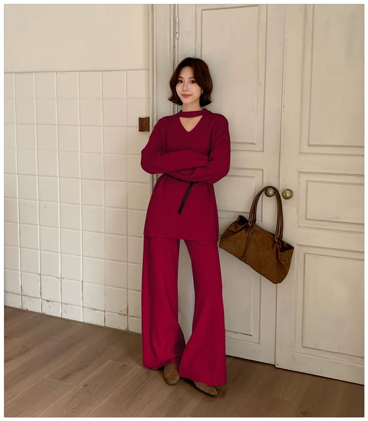 Set: V-Neck Sweater with High-Waist Wide Leg Trousers