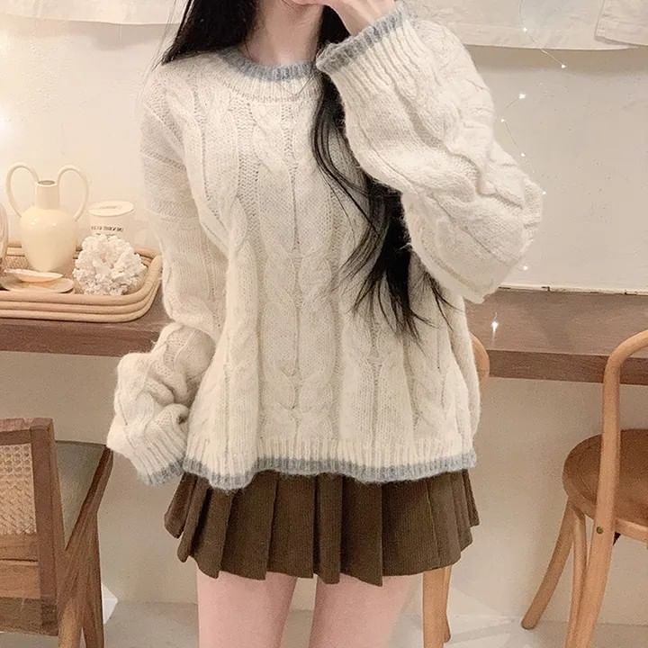 Crew Neck Contrast Trim Cable Knit Sweater