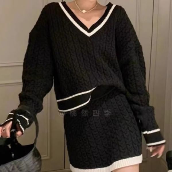 Matching Set: Striped Cable Knit V-Neck Sweater & High-Waist Pencil Skirt