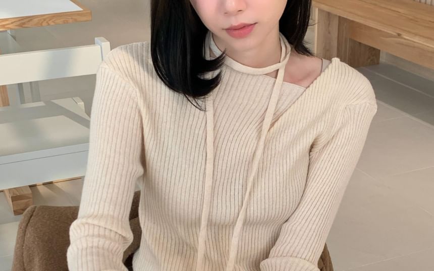 Asymmetrical Neck Ribbed Knit Long-Sleeve Top with Twist