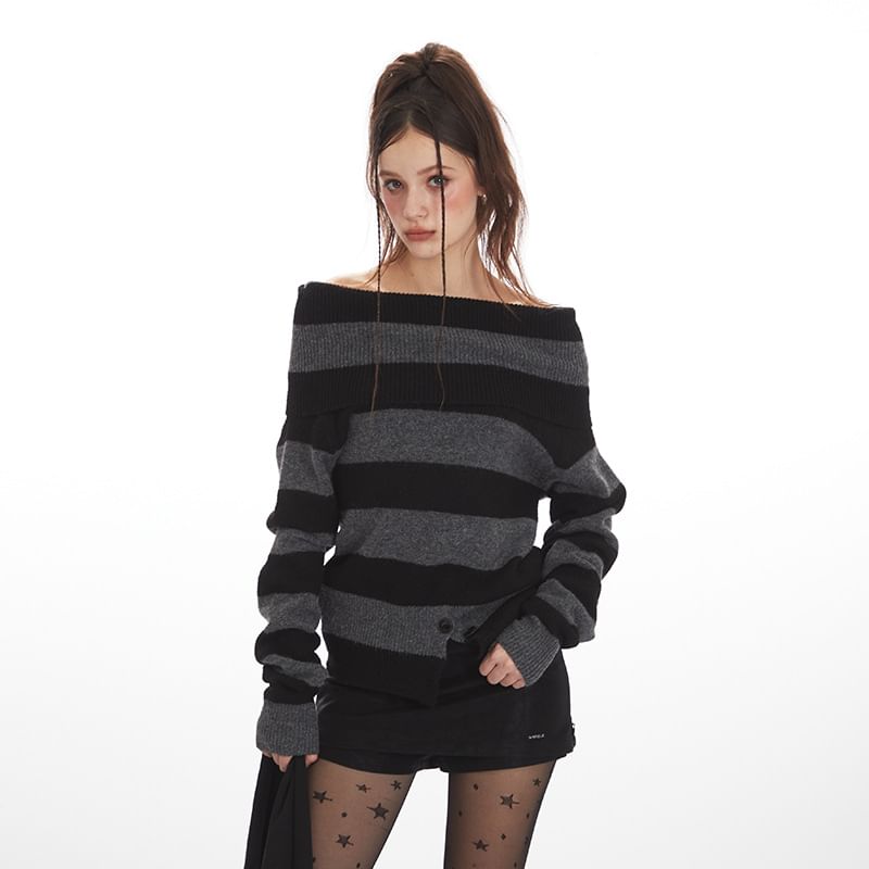 Off-Shoulder Striped Long-Sleeved Loose-Fit Sweater