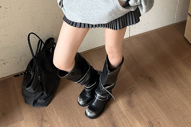 Off-Shoulder Paneled Hoodie with Drop Shoulder Sleeves