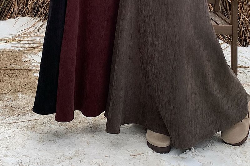 High-Rise Maxi A-Line Skirt