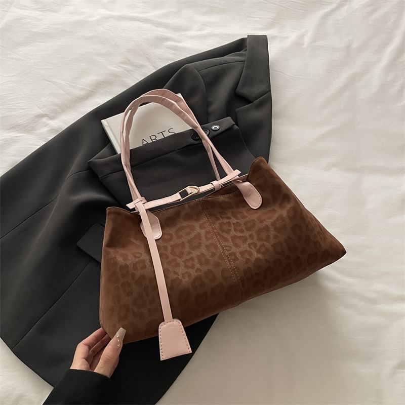 Leopard Print Buckled Shoulder Bag