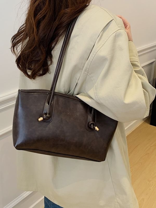 Set: Faux Leather Shoulder Bag + Pouch