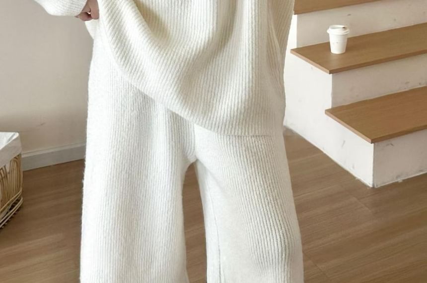 Round Neck Sweater with Cropped Wide-Leg Knit Pants and Scarf
