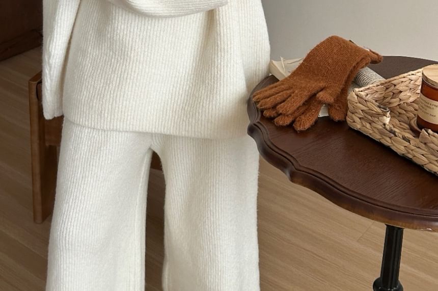 Round Neck Sweater with Cropped Wide-Leg Knit Pants and Scarf