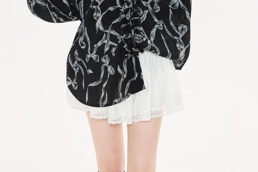 V-Neck Hooded Long Sleeve Shirt with Print