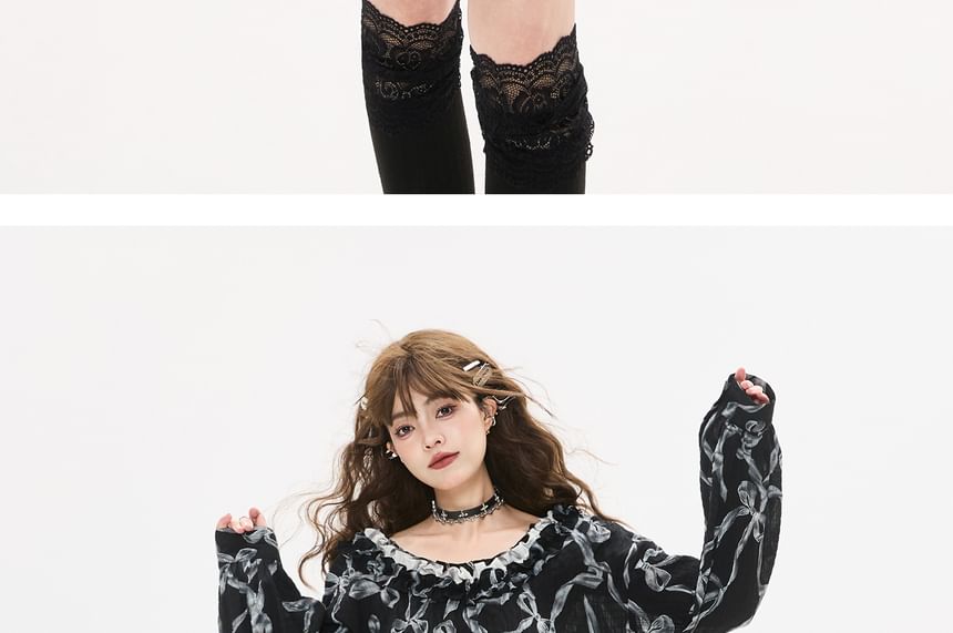 V-Neck Hooded Long Sleeve Shirt with Print