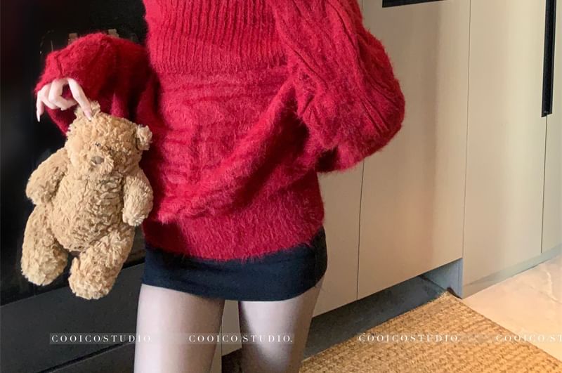 Off-Shoulder Cable-Knit Plain Sweater