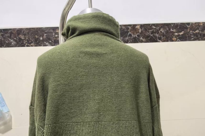 Oversized Hoodie Sweater with Plain Finish