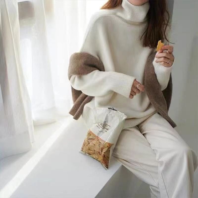 Classic Turtleneck Plain Knit Sweater
