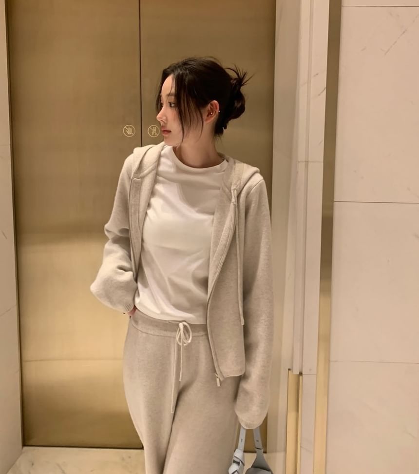 Zip Hoodie and Drawstring Wide-Leg Sweatpants Ensemble
