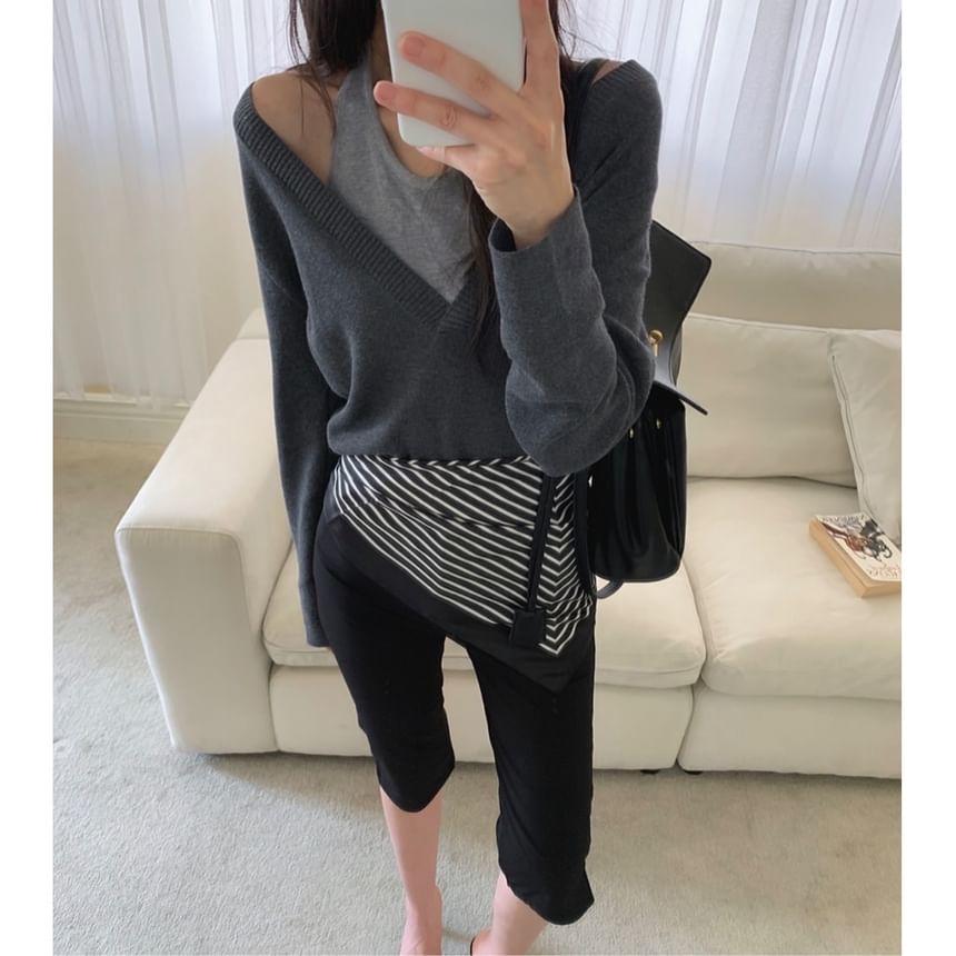 Halter Mock Two-Piece Long Sleeve Knit Top