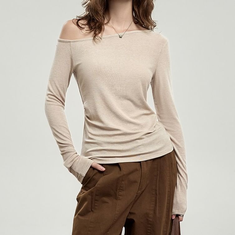 Slim-Fit Off-Shoulder Tee with Extended Sleeves
