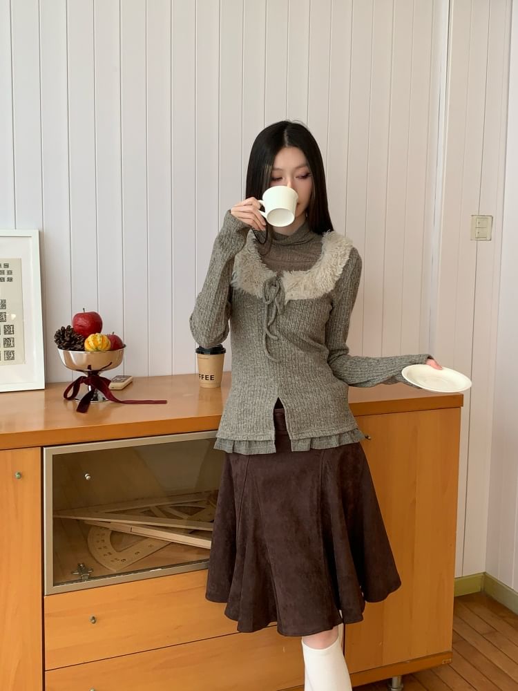 Two-Piece Fleece Panel Long Sleeve Knit Top