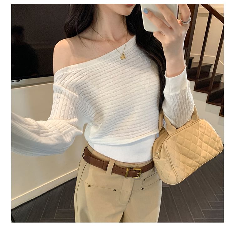 Cable Knit Off-Shoulder Sweater in Solid Tone