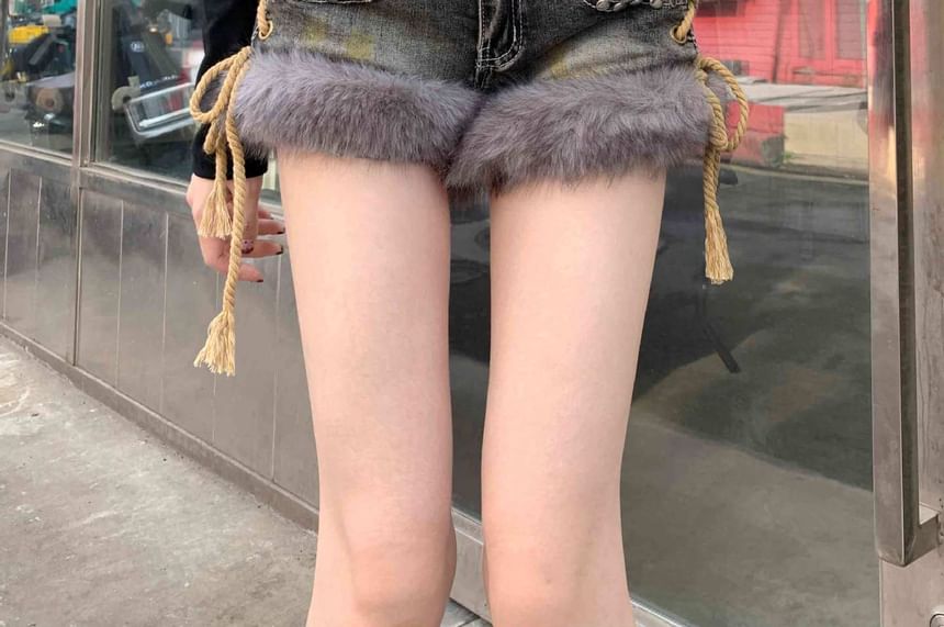 Low Rise Washed Fluffy Trim Studded Denim Shorts