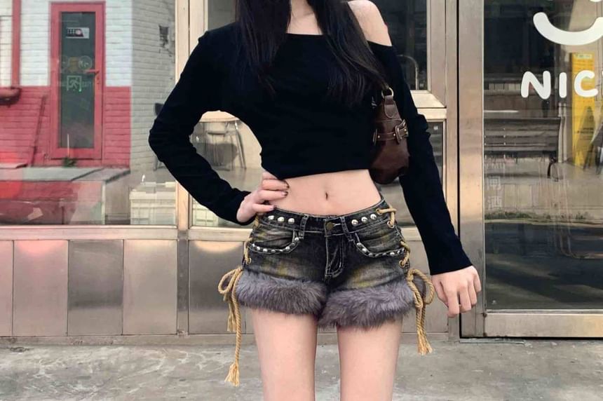 Low Rise Washed Fluffy Trim Studded Denim Shorts