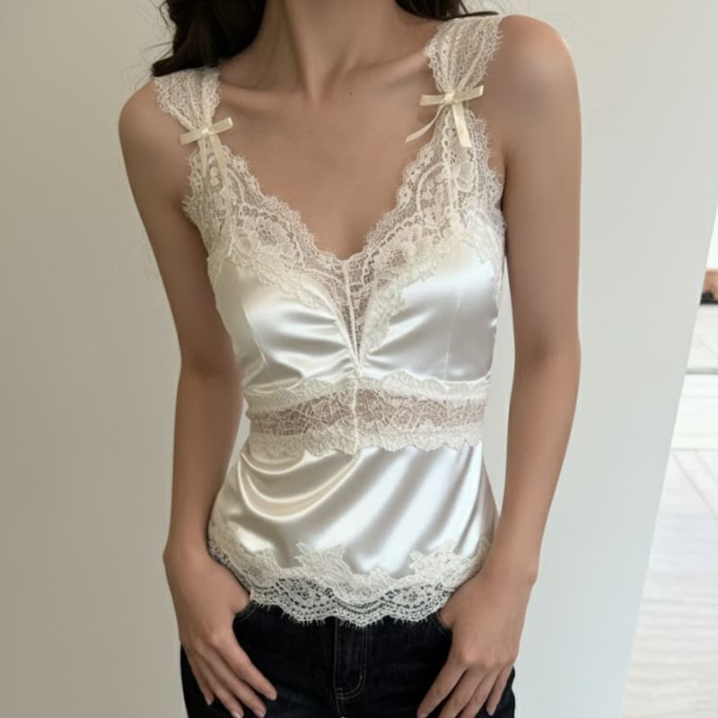 Lace Trim Camisole Top in Plain Design