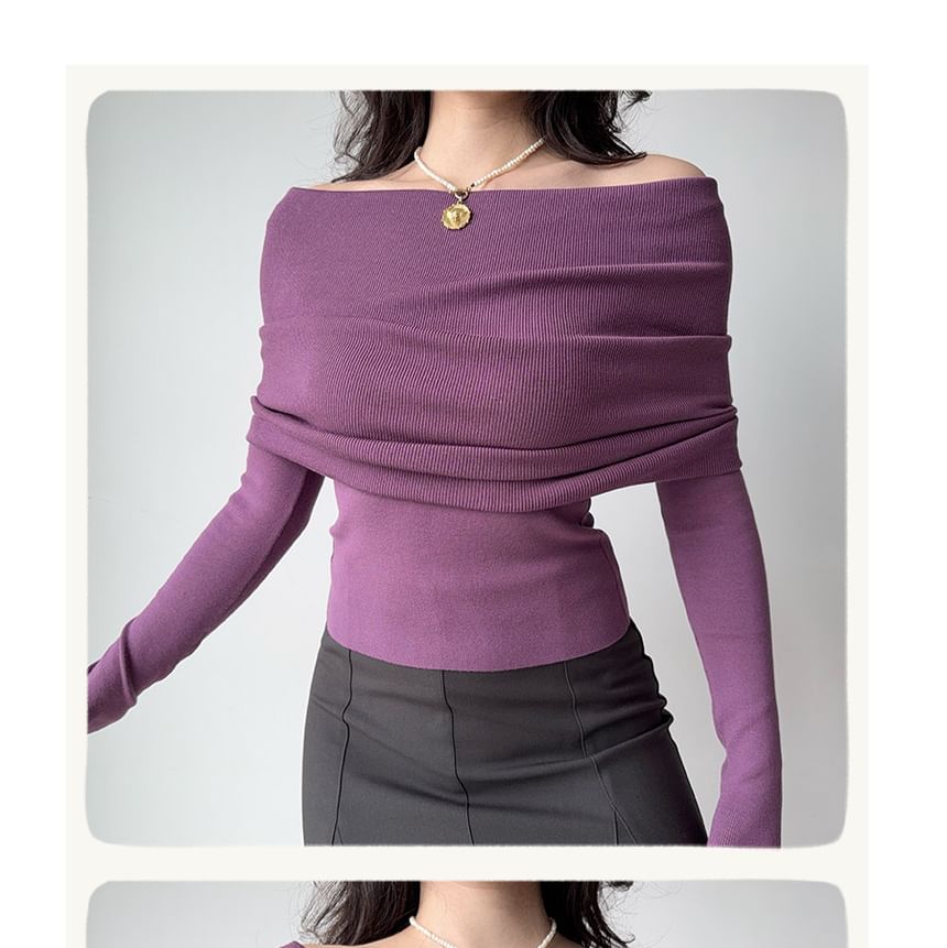 Off-Shoulder Long-Sleeve Knit Pullover in Solid Color