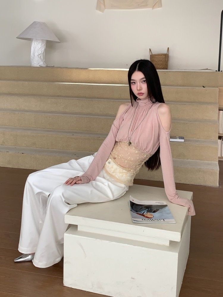 Cold Shoulder Mock Neck Lace Panel T-Shirt