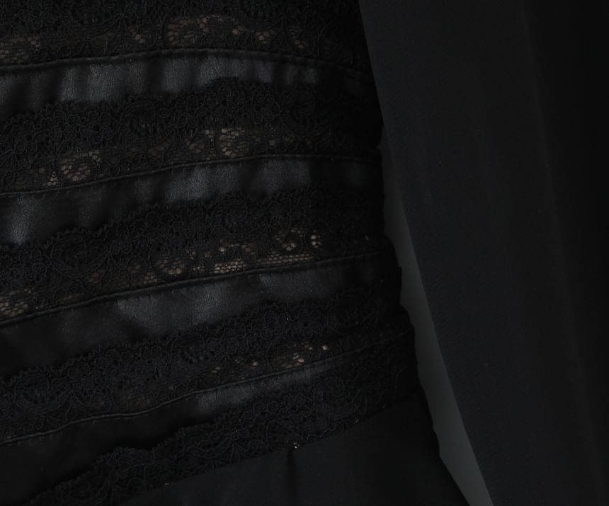 Puff Sleeve Square Neck Ruffled Lace Panel Fitted Blouse