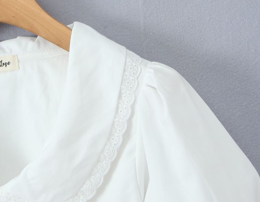 Puff Sleeve Peter Pan Collar Lace Trim Crop Blouse in Solid