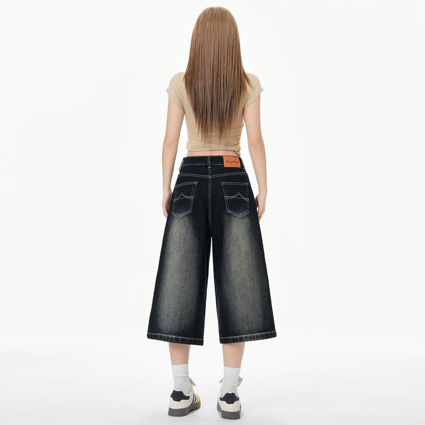Mid Rise Washed Wide Leg Jorts